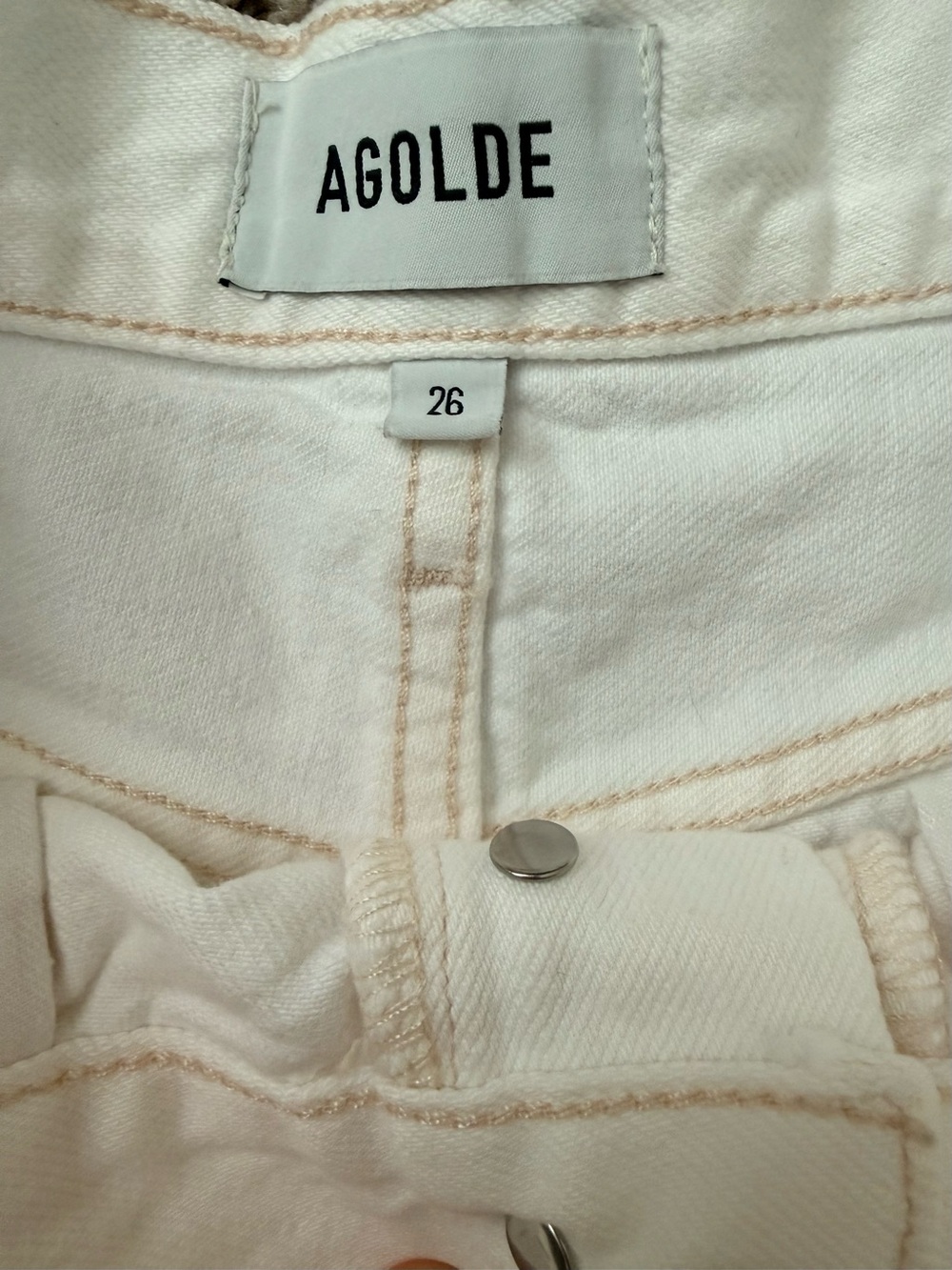 AGOLDE Parker Long Short In Panna Cotta - Size 26 - Picture 4 of 6